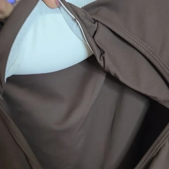 As Seen On Tiktok Evellyhootd Brown Sleeveless Padded Jumpsuit NWTS - Picture 5 of 8